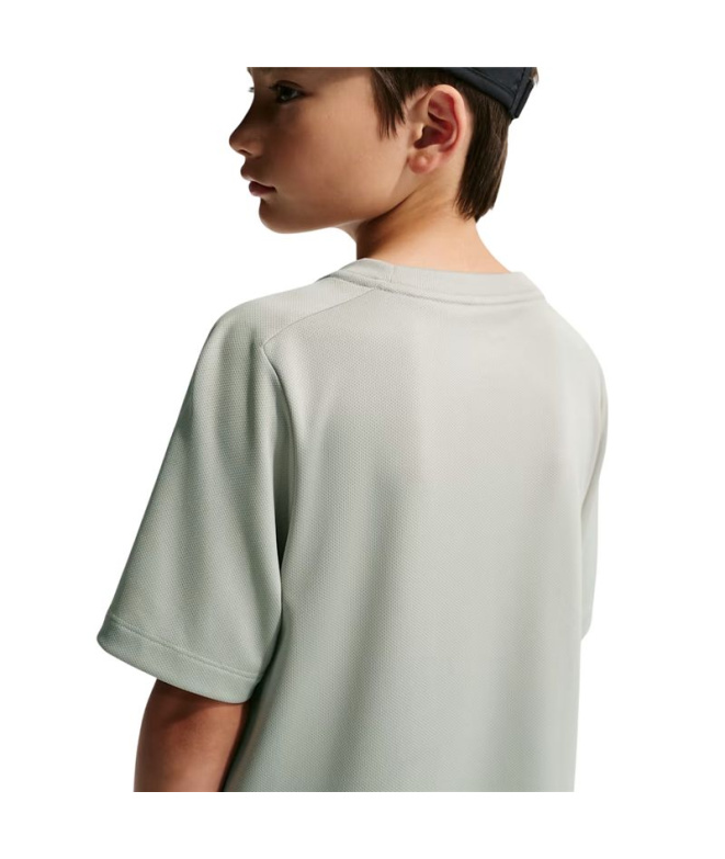 Camiseta treino Nike Dri-FIT para crianças...