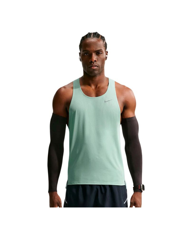 Camiseta Homem Nike DF Fast Running cinza e verde.