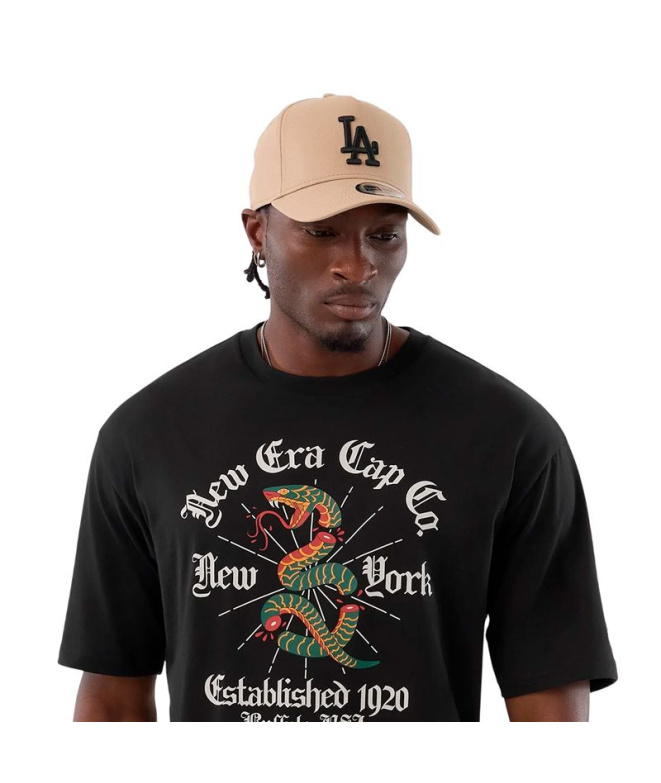 Camiseta preta com estampa New Era Ne Os