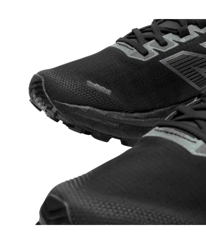 Chaussures Trail New Balance Rebel Trail noires...