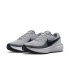 Sapatilhas Running Homem Nike Revolution 8, cinza/branco/preto