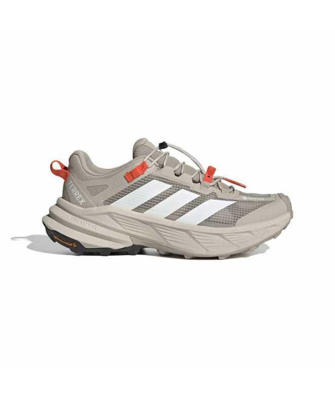 Chaussures Montagne beiges Homme adidas Terrex...