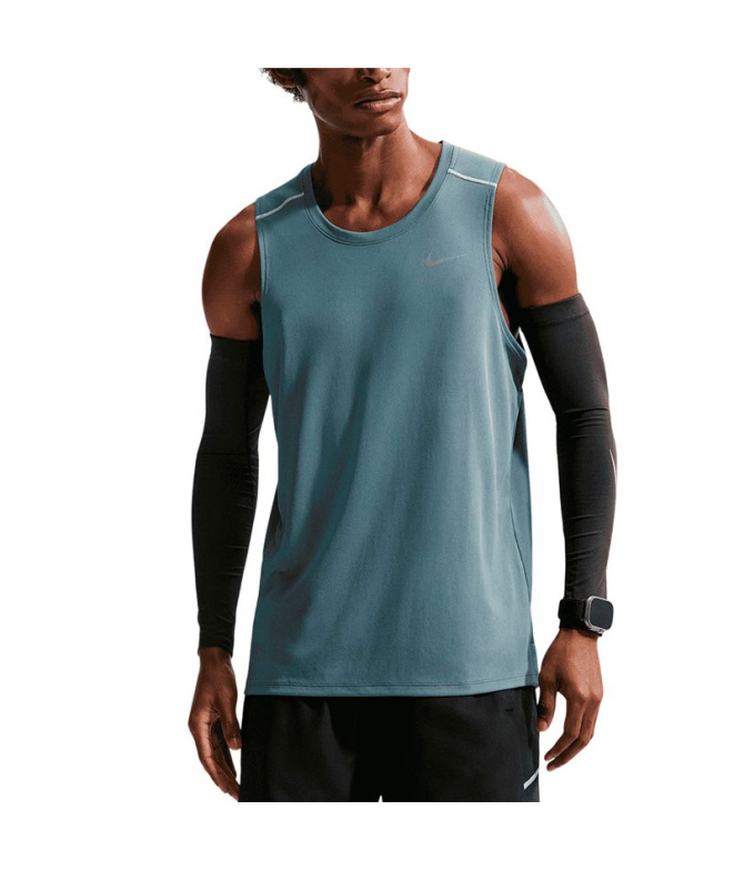 Camiseta regata Homem Nike DF Miler Running verde.
