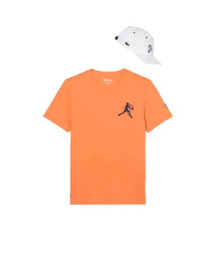 Camiseta e Boné Lacoste para fã de Djokovic
