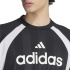 Camiseta masculina adidas Tiro, preta e branca.