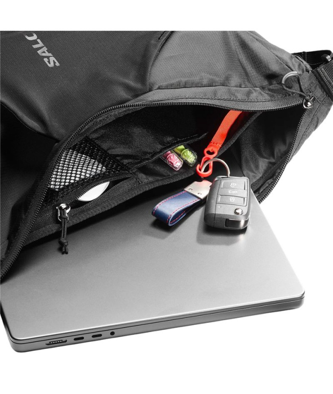 Mochila ombro Salomon ACS preta Montanha