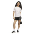 Camiseta Mulher Adidas rosa com estampa do logo e detalhes em cetim.