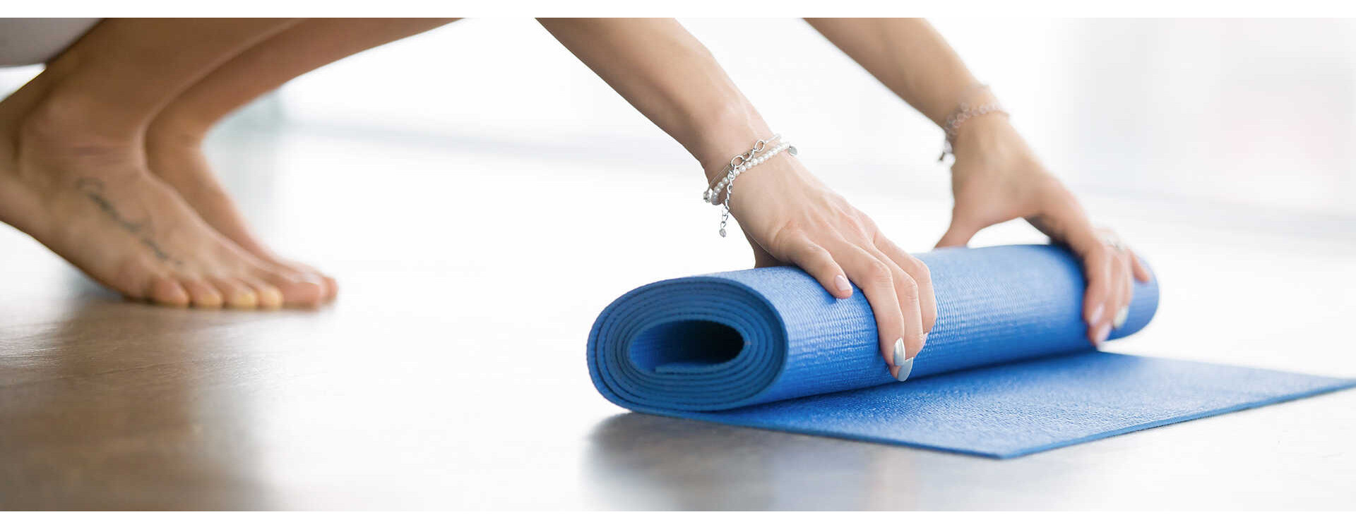 Esterilla de corcho para yoga varios diseños - Vida y Balance