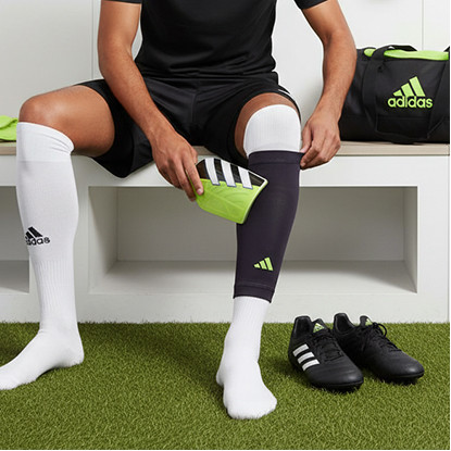 Espinilleras 2025: Guía Definitiva (¡Y la Talla Exacta!)